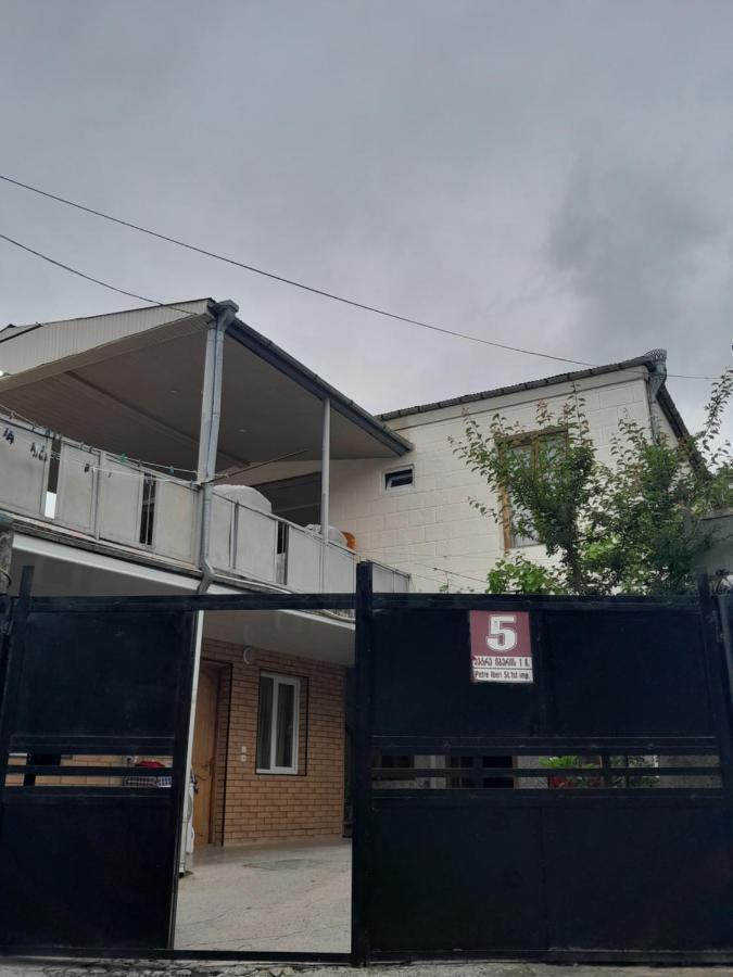 Belas House With Terrace Kutaisi Zewnętrze zdjęcie
