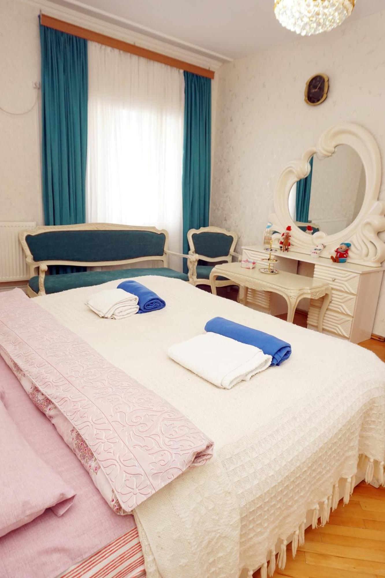 Belas House With Terrace Kutaisi Zewnętrze zdjęcie